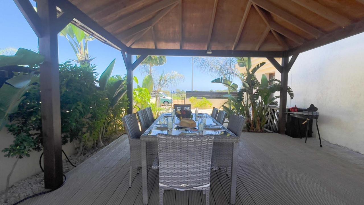 Blue Water Bay Villas Παραλίμνι Εξωτερικό φωτογραφία